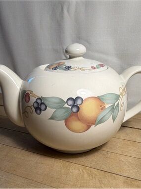 Abundance Cream Ceramic Teapot with Peach & Berry Motif